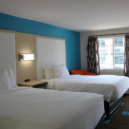 Sunbird Cape Cod Annex Hotell West Yarmouth Exteriör bild