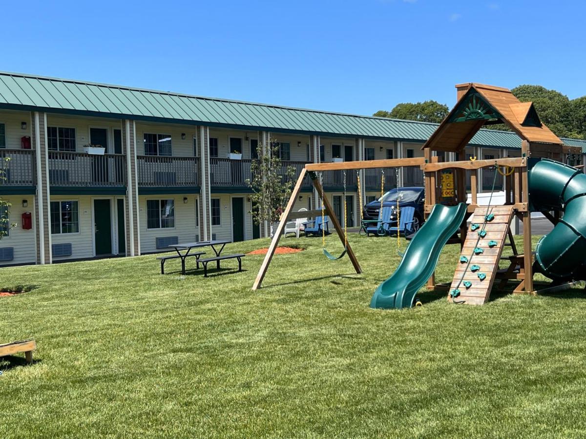 Sunbird Cape Cod Annex Hotell West Yarmouth Exteriör bild