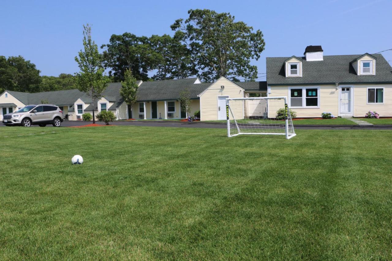 Sunbird Cape Cod Annex Hotell West Yarmouth Exteriör bild