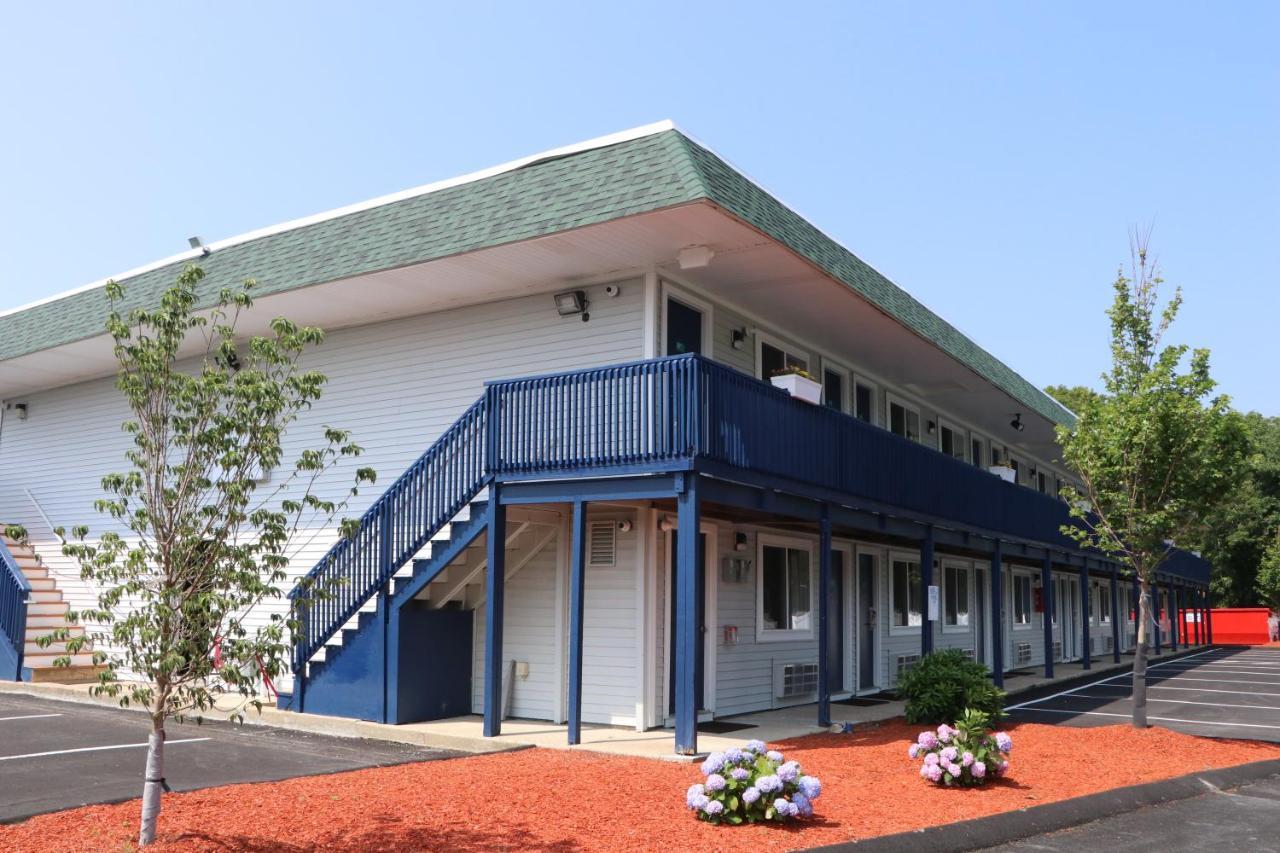 Sunbird Cape Cod Annex Hotell West Yarmouth Exteriör bild
