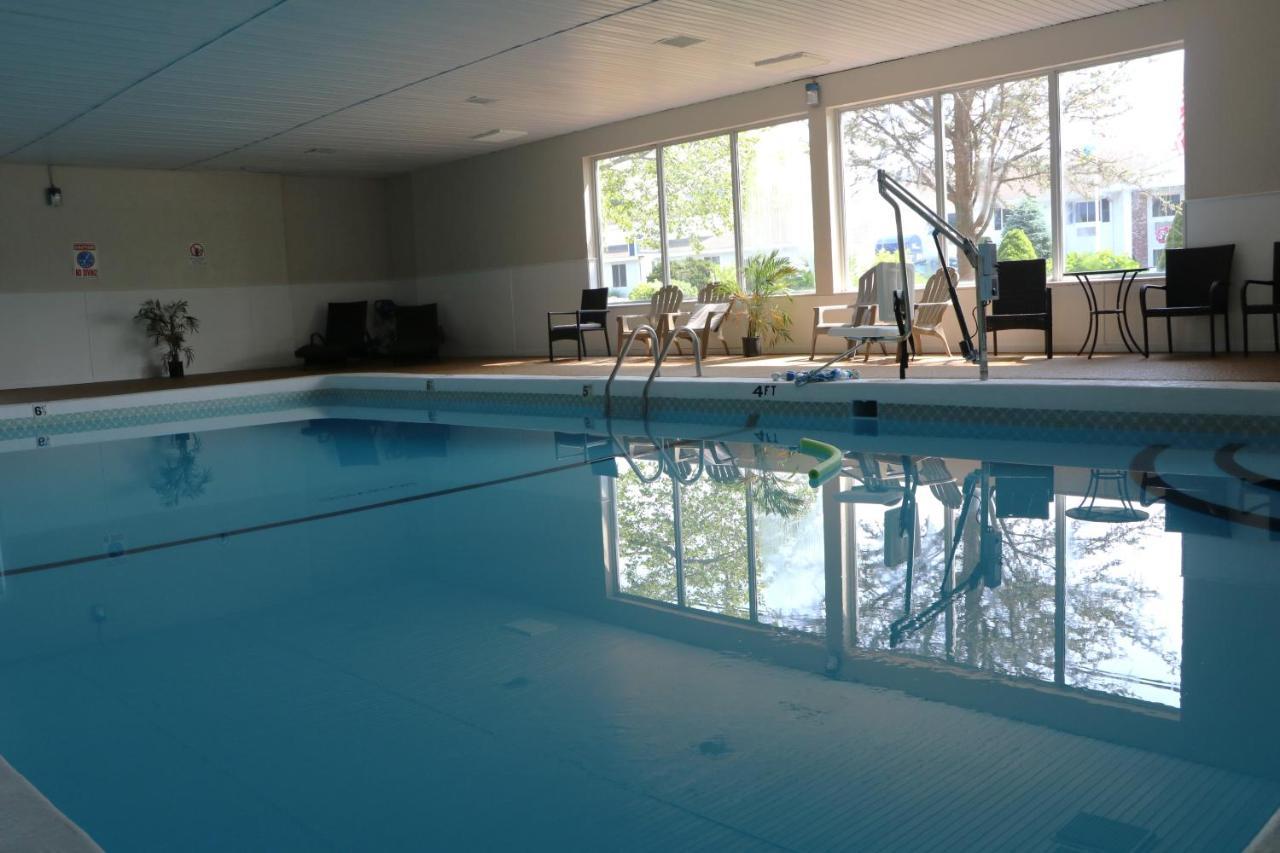 Sunbird Cape Cod Annex Hotell West Yarmouth Exteriör bild